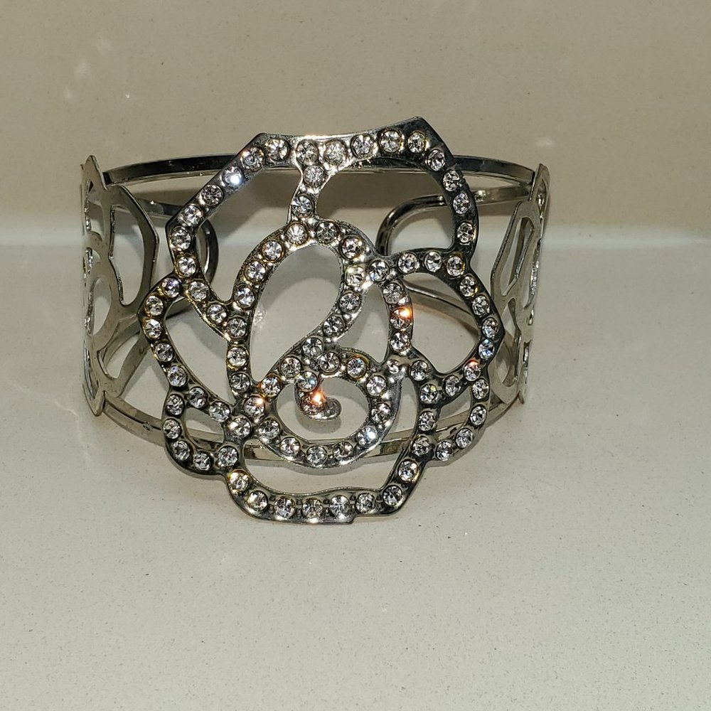 RHINESTONE AND SILVER TONE CUFF BRACELET